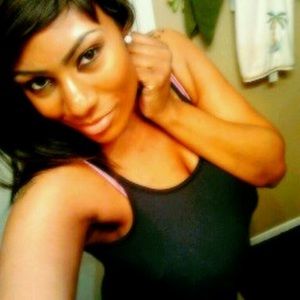 Meet your Posher, Simone